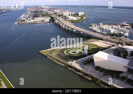 Archival September 2005 aerial view of Port Blvd causeway bridge and American Airlines Arena in downtown Miami, Florida, USA. Stock Photo