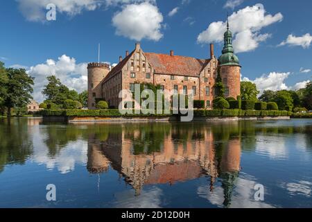 geography / travel, Sweden, Skane, Vittskoevle, moated castle of Vittskoevle between Degeberga and Ahu, Additional-Rights-Clearance-Info-Not-Available Stock Photo