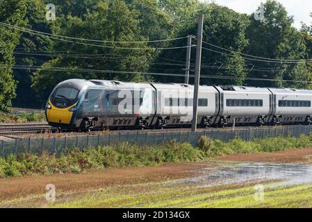 Avanti Pendolino tilting train seen here at Winwick on the West coast ...