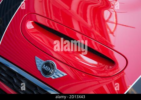 2016 MINI John Cooper Works at Rockingham Motor Speedway, Northamptonshire, 31st March 2016 Stock Photo