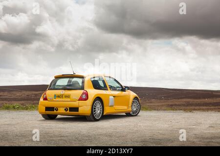 A Renault Clio Mk 3 V6 During A Photoshoot In Wales Featuring All Models Of The Car th October 15 Stock Photo Alamy