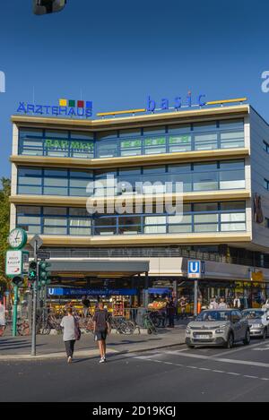 Doctor's house, Walther's Schreiber place, Steglitz, Berlin, Germany, Aerztehaus, Walther-Schreiber-Platz, Deutschland Stock Photo