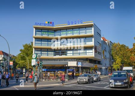 Doctor's house, Walther's Schreiber place, Steglitz, Berlin, Germany, Aerztehaus, Walther-Schreiber-Platz, Deutschland Stock Photo