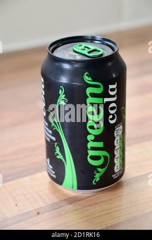 Sprite dosen -Fotos und -Bildmaterial in hoher Auflösung – Alamy