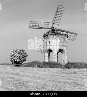 CHESTERTON WINDMILL, Chesterton, Warwickshire. Chesterton Windmill was built in 1632 and remained in working use until 1910. It may have been desiged by Inigo Jones or Sir Edward Peyto, owner of the manor, possibly originally as a viewing point. Photographed by Eric de Mare between 1945 and 1980. Stock Photo