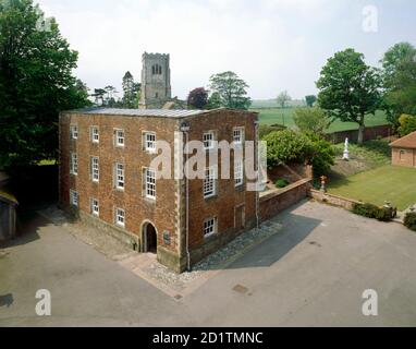 BURTON AGNES MANOR HOUSE, North Humberside, East Riding of Yorkshire. General view of the medieval manor house, encased in brick during the 17th and 18th centuries. Stock Photo
