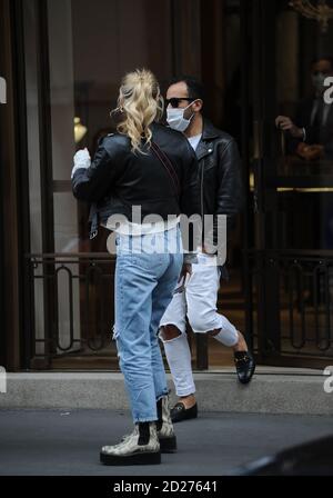 Milan, Chiara Ferragni luxury shopping at Cartier Chiara Ferragni