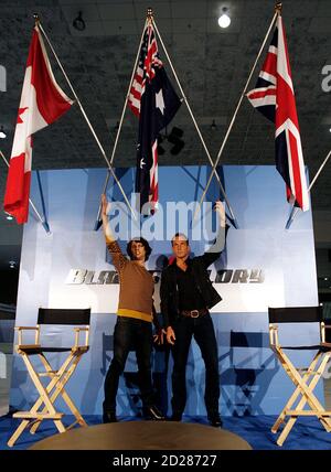 Actors Jon Heder (L) and Will Arnett arrive at a news conference at an ice skating rink to promote their film 'Blades of Glory' in Sydney June 6, 2007.         REUTERS/Tim Wimborne     (AUSTRALIA)
