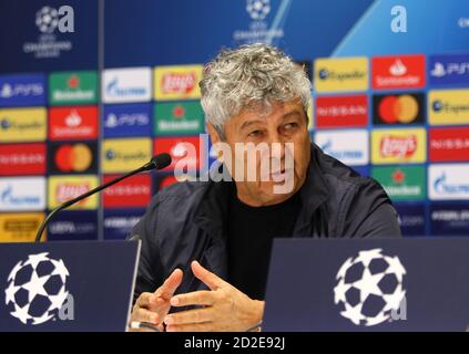 KYIV, UKRAINE - SEPTEMBER 29, 2020: Dynamo Kyiv manager Mircea Lucescu attends the press-conference after the UEFA Champions League play-off game against Gent at NSC Olimpiyskyi stadium in Kyiv Stock Photo