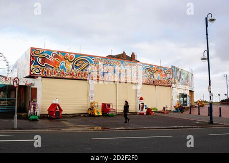 Barry, Wales, UK. 6th Oct 2020. General View of Barry Island. Credit: Lewis Mitchell Stock Photo