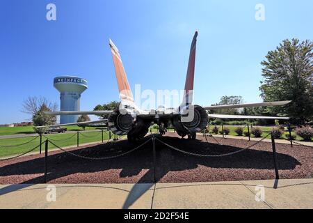 Grumman F-14D Tomcat fighter jet on permanent display Bethpage Long Island New York Stock Photo