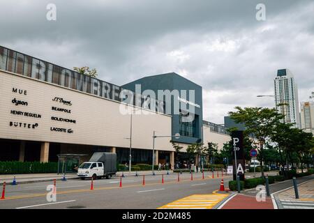 Incheon, Korea - September 25, 2020 : Hyundai Premium Outlet Songdo shopping mall Stock Photo