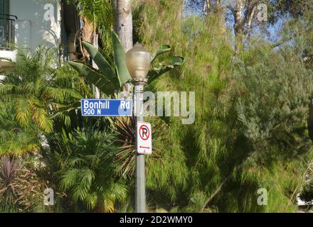 Los Angeles, California, USA 6th October 2020 A general view of atmosphere of actor John Travolta and actress Kelly Preston's former home at 735 N. Bonhill Road on October 6, 2020 in Los Angeles, California, USA. Photo by Barry King/Alamy Stock Photo Stock Photo