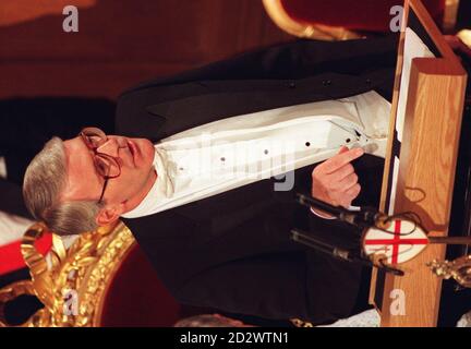 Prime Minister John Major makes his speech at the Lord Mayor's banquet, at Guildhall tonight (Monday). Photo by Tony Harris/PA Stock Photo