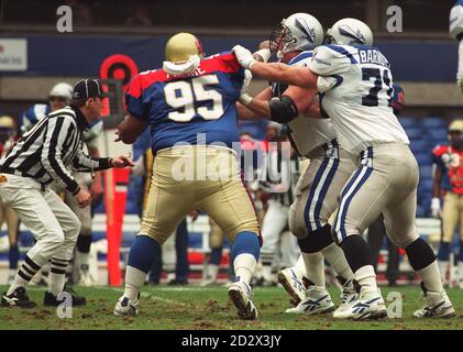 World League of American Football 4 5 97 London Monarchs v Barcelona  Dragons Safety Dante DePaula Stock Photo - Alamy