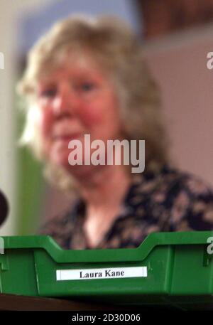 Romaine Laverick head teacher of Penshaw Primary School where murdered Laura Kane was a pupil, with her schoolwork tray, speaking during a press conferenece. Stock Photo