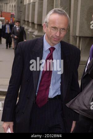 Professor Peter Kopelman, arriving to give evidence at a General Medical Council hearing in London, against Dr Surendra Raizada, 56, and his wife, Dr Sudesh Madan, 52. It is alleged that the pair, both of Prescott, Merseyside, ran a dieting and slimming clinic.  * ... throughout the north west and Wales,  where they sold the powerful appetite suppressant Duromine, after it was withdrawn from the market due to undesirable side effects. Prof Kopelman, who has been running obesity clinics for 21 years, claimed the couple's professional conduct had fallen short of the standards expected and they h Stock Photo