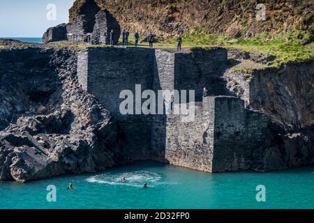 The Blue Lagoon at Abereiddi is one of the best examples in Pembrokeshire of a sea quarry , and popular for coasteering , swimming and diving. Stock Photo