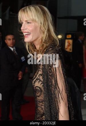 Actress Daryl Hannah arriving for the premiere of Charlie's Angels 2: Full Throttle at the Grauman's Chinese Theatre, in Hollywood, Los Angeles. Stock Photo