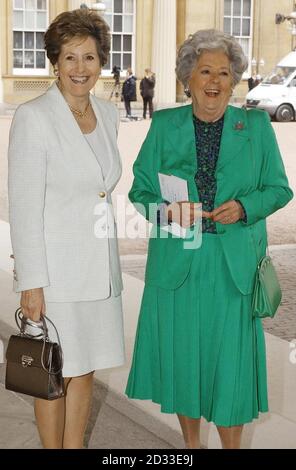 Norma Major and Baroness Boothroyd, the former Speaker of the House of Commons, arrive at reception held at Buckingham Palace, where celebrities, writers, sports stars, academics and business high-flyers were among the many women achievers being saluted by the Royal Family. Stock Photo