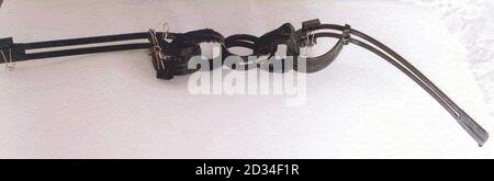 Australian Northern Territory Police picture of the hand restraints used on Joanne Lees, the girlfriend of missing Briton Peter Falconio, when the pair were ambushed on a deserted highway and he was killled 14/7/2001. Joanne Lees has been giving evidence Tuesday October 18, 2005, in Darwin, Australia, on the second day of the trial of Bradley Murdoch, who denies murdering Peter Falconio. See PA story COURTS Falconio. PRESS ASSOCIATION Photo. Photo credit should read: Northern Territory Police / PA. Stock Photo