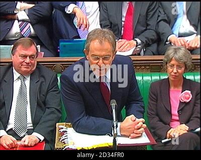 Britain's Prime Minister Tony Blair speaks in the House of Commons during Prime Minister's Questions, Wednesday November 16 2005. PRESS ASSOCIATION photo. Photo credit should read: PA Stock Photo