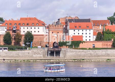 Poland, Torun: Panoramic view of the Old Town from the left bank of the Vistula River. Stock Photo