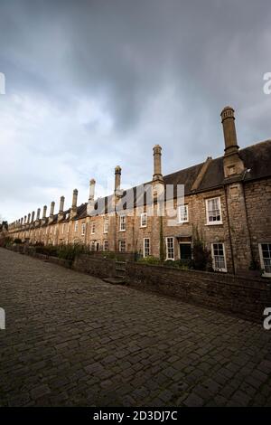 Houses on Vicar's Close in Wells, Somerset the oldest purely residential street in Europe. Stock Photo