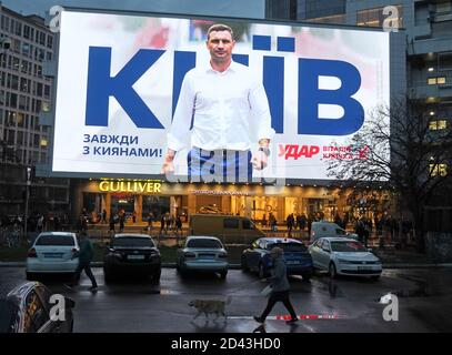 Kiev, Ukraine. 08th Oct, 2020. A huge screen shows an election campaign ad of former boxing heavyweight world champion and current mayor of Kiev Vitali Klitschko ahead of Ukrainian local elections.Local elections in Ukraine are scheduled for October 25, 2020 Credit: SOPA Images Limited/Alamy Live News Stock Photo