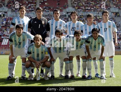 Argentina S Under Soccer Players L R Emiliano Armenteros Lautaro Formica Gustavo Oberman Gabriel Paletta Julio Barroso And Gustavo Cabral Pose At The Hotel Where The Argentine Squad Is Staying In Utrecht The