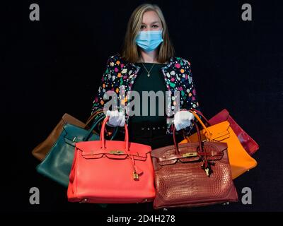 Black hermes birkin bag hi-res stock photography and images - Alamy