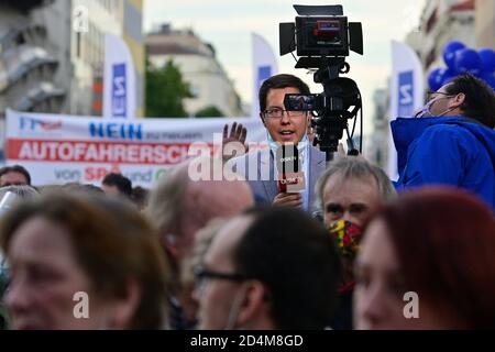 Vienna, Austria. 09th Oct, 2020. Final election campaign of the FPÖ (Freedom Party Austria) for the mayoral elections on October 11, 2020. The picture shows a live TV channel. Stock Photo