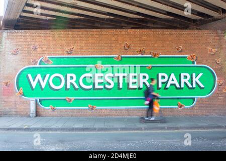 Worcester Park sign in underpass, Central Road, Worcester Park, London Borough of Sutton, Greater London, England, United Kingdom Stock Photo
