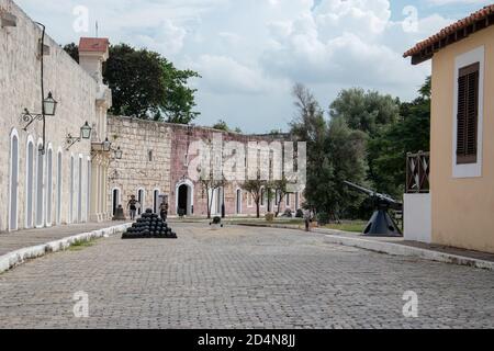 November 27th, 2018. La Cabana fortress, Havana Harbour, Havana, Cuba. Tourists within the inner corridors of the fortifications. Stock Photo