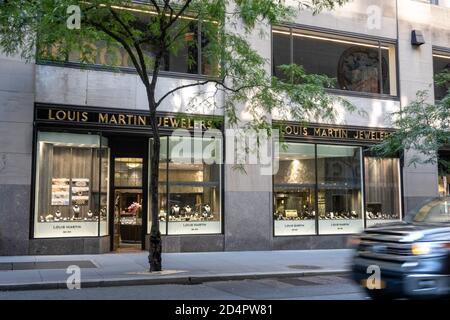 Jewelry Store in New York - Rockefeller Center