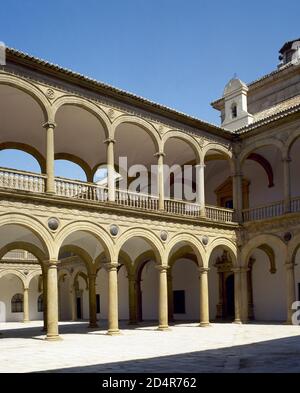 Spain, Castile-La Mancha, Toledo. Hospital de Tavera or Hospital de San Juan Bautista. It was built in Renaissance style between 1541 and 1603 by order of the Cardinal Tavera. The hospital was dedicated to John the Baptist. Detail of the double columned courtyard. Stock Photo