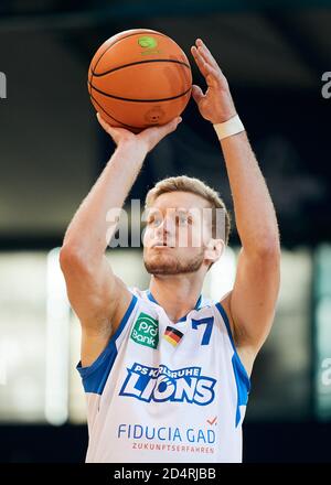 Karlsruhe, Deutschland. 10th Oct, 2020. Antonio Pilipovic (Lions) single action, cut out. GES/Basketball/ProA: PSK Lions - WWU Baskets Muenster, 10.10.2020 - | usage worldwide Credit: dpa/Alamy Live News Stock Photo