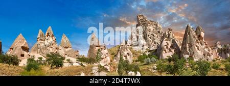 Pictures & images of Uchisar Castle the cave city houses in the fairy chimney of Uchisar, near Goreme, Cappadocia, Nevsehir, Turkey Stock Photo