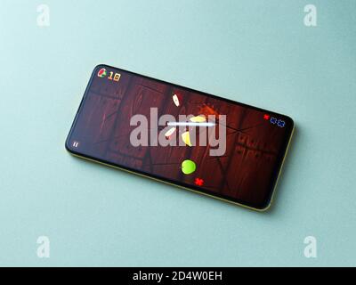 Fruit ninja hi-res stock photography and images - Alamy