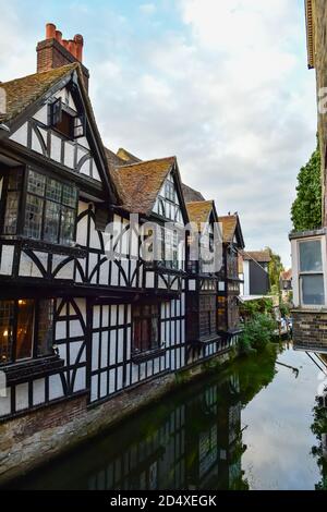 Built in 1500, the Old Weavers' House is now a restaurant in the old town of Canterbury, England Stock Photo
