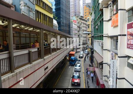 Historic Hollywood Road and Central Mid-Levels Escalator in Hong Kong Island, Hong Kong, China. Hollywood Road is the first road built in British Colo Stock Photo