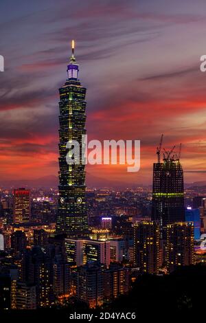 Panoramic Aerial View Of Downtown Taipei City At Dusk With Taipei 101 Tower In Xinyi Commercial District Twilight Capital City Of Taiwan Stock Photo Alamy