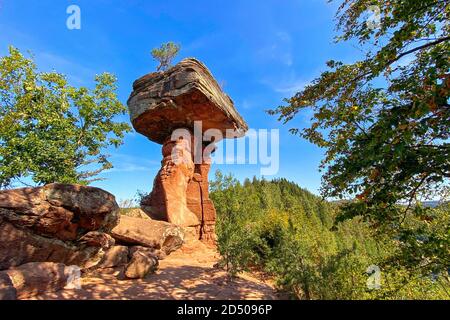 Teufelstisch Rock Formation In Hinterweidenthal Stock Photo - Alamy