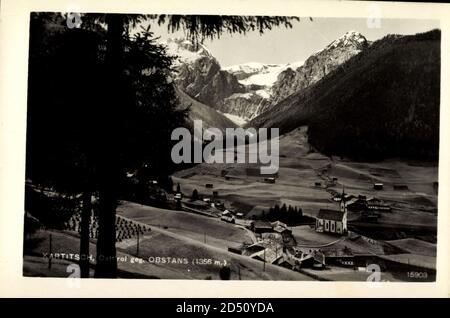 Kartitsch Tirol, Blick auf das Dorf mit Berg Obstans | usage worldwide Stock Photo