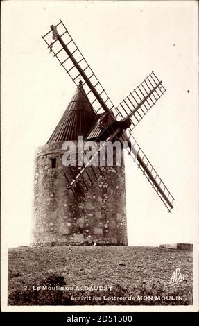 Cucugnan Aude, Le Moulin ou A. Daudet ecrivit les Lettres de Mon Moulin | usage worldwide Stock Photo
