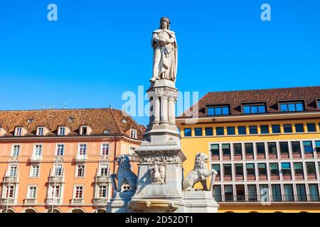 Waltherplatz or Piazza Walther Von der Vogelweide is the main square in Bolzano city in South Tyrol, Italy Stock Photo