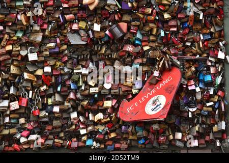 Cologne, Germany, 2020. Love locks on The Hohenzollern Bridge crossing the River Rhine Hohenzollernbrücke Stock Photo