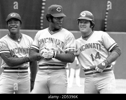 A 1979 photo of Pete Rose, his first wife Karolyn Englehardt and his 2  children Pete Jr. and Fawn. Taken in his home in Cincinnati, Ohio Stock  Photo - Alamy