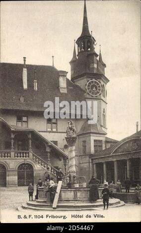 Fribourg Freiburg Stadt Schweiz, Hotel de Ville, Rathaus, Brunnen | usage worldwide Stock Photo