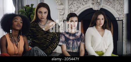 THE CRAFT: LEGACY, from left: Lovie Simone, Gideon Adlon, Cailee Spaeny ...